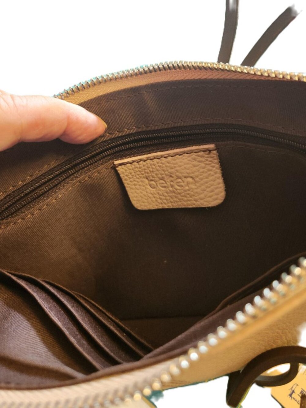 Lot of #3 Crossbody Bags - Picture 13 of 14